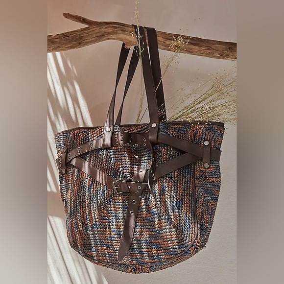 Free People Handbags - $528! FREE PEOPLE  We The Free Preslyn Raffia Tote NEW